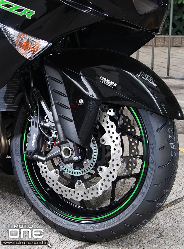 2013 KAWASAKI ZZR1400 alt=