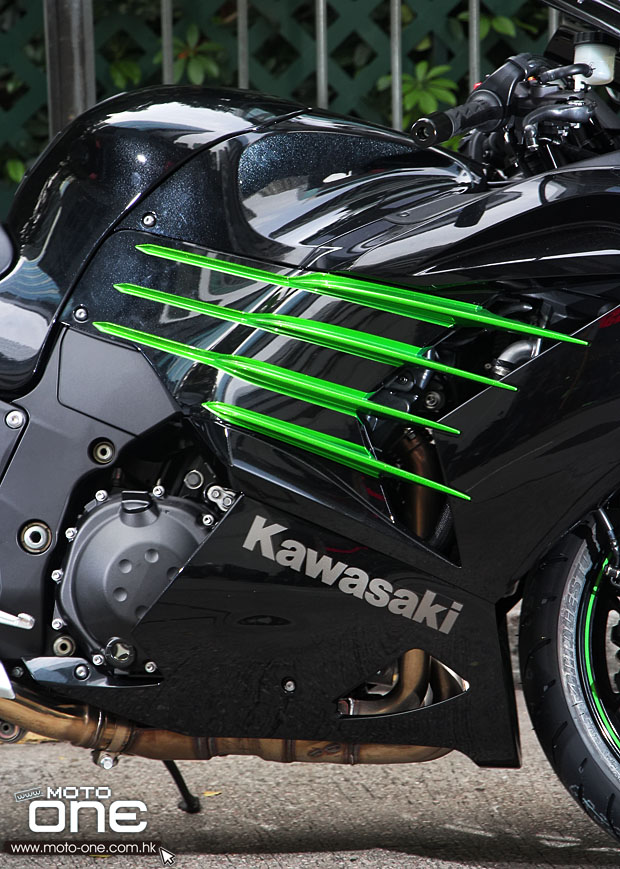 2013 KAWASAKI ZZR1400 alt=