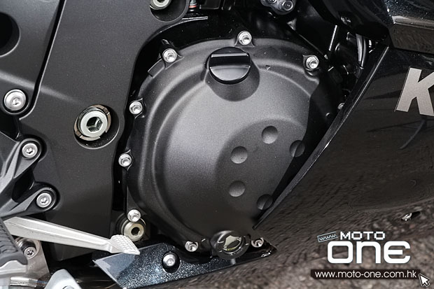 2013 KAWASAKI ZZR1400 alt=