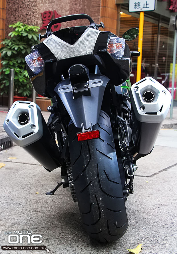 2013 KAWASAKI ZZR1400 alt=