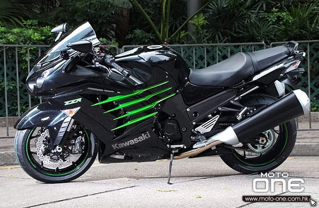 2013 KAWASAKI ZZR1400 alt=