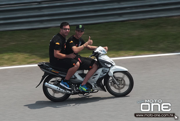 2013 MOTOGP SEPANG pit wake moto-one.com.hk