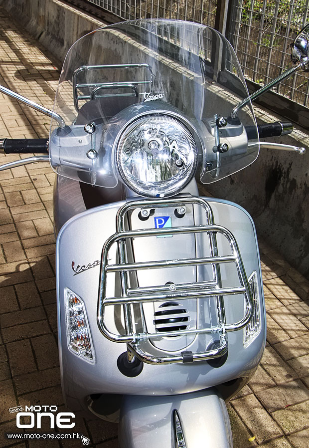 2013 Vespa GTS 300_Touring