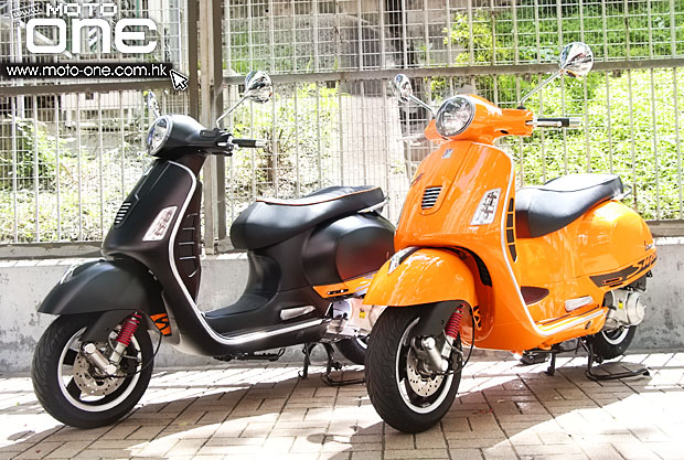 2013_Vespa_GTS_300ie_SuperSport