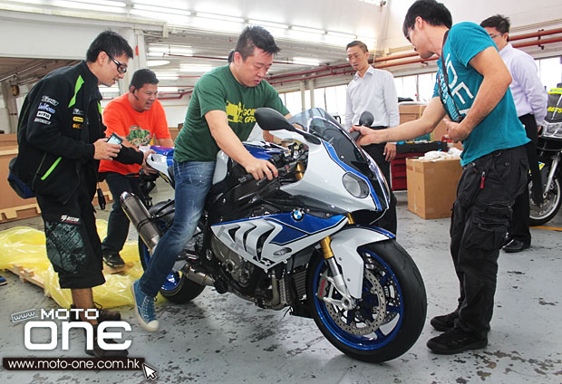 2013 BMW S1000RR HP4 亚洲首2台率先抵港