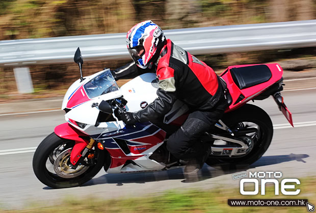 2013 honda cbr 600_rr test