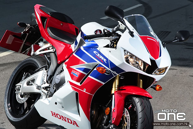 2013 honda cbr 600_rr test