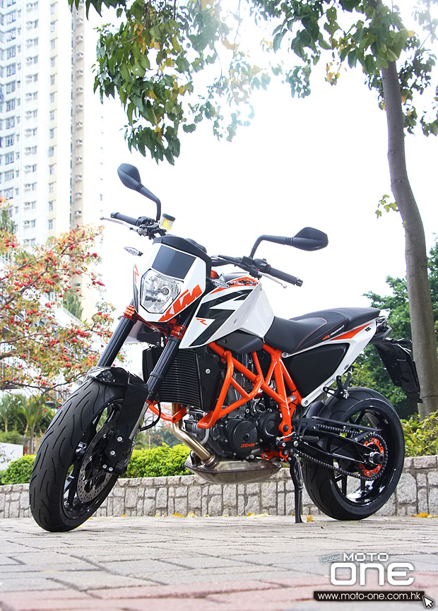 2013 ktm 690_duke r