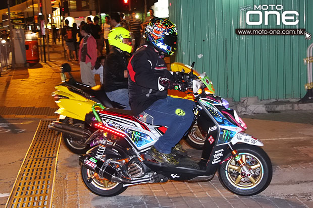 2013 night riding hong kong star road moto-one.com.hk