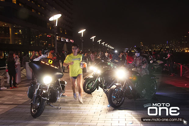 2013 night riding hong kong star road moto-one.com.hk