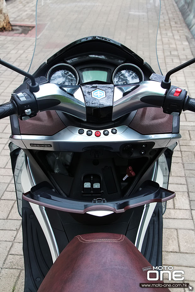 2013 piaggio x10