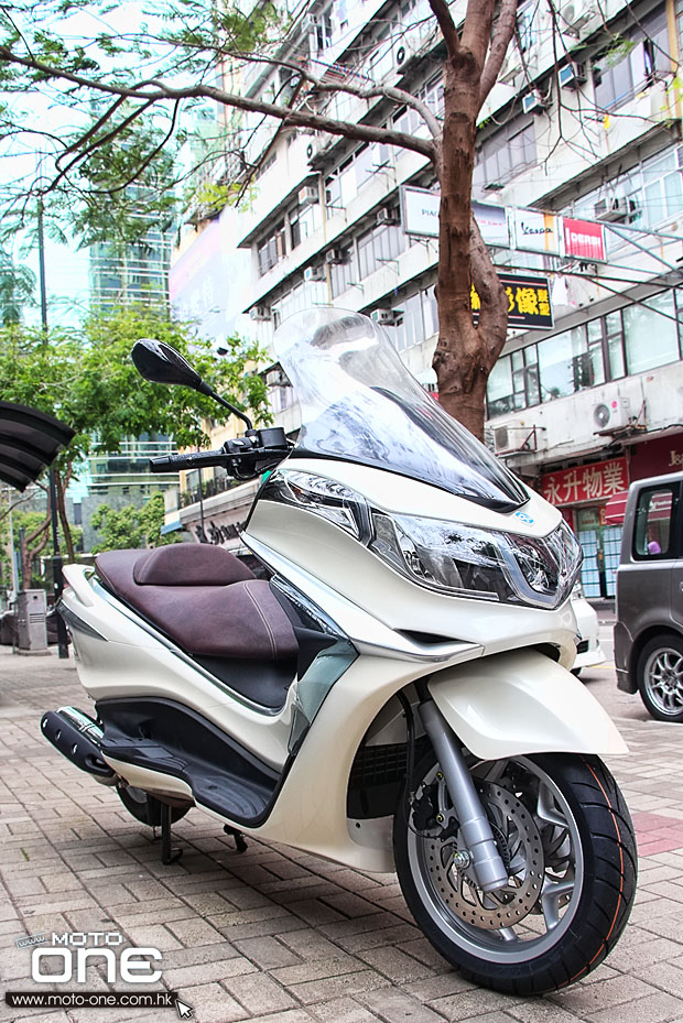 2013 piaggio x10