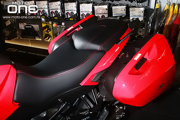 2014 Aprilia Caponord 1200 ABS TRAVEL PACK