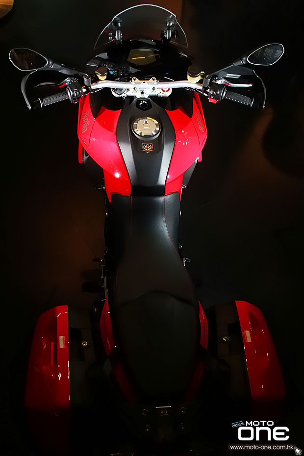 2014 Aprilia Caponord 1200 ABS TRAVEL PACK