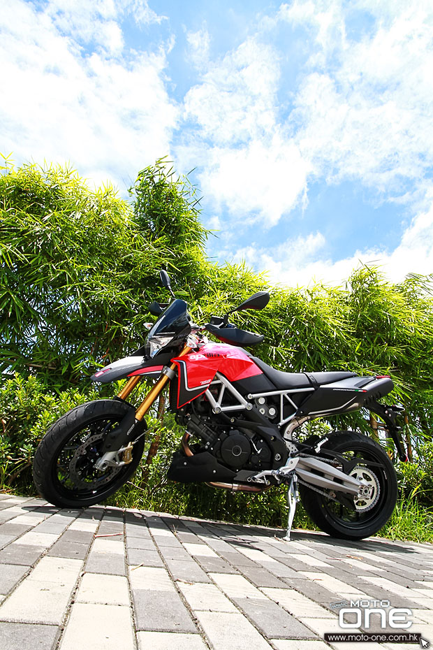 2014 Aprilia Dorsoduro 750 ABS