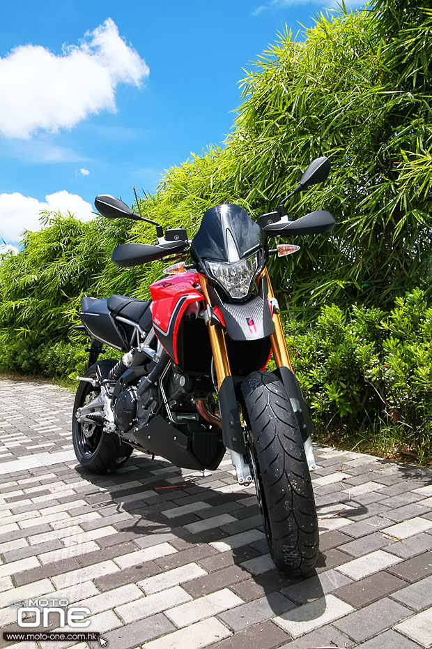 2014 Aprilia Dorsoduro 750 ABS