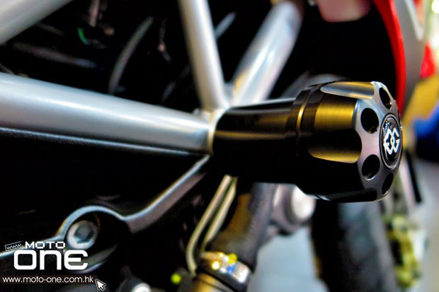 Aprlia Dorsoduro 750 ABS Option parts