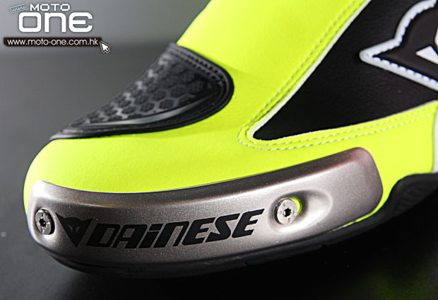 2014 DAINESE ST AXIAL PRO IN moto-one.com.hk
