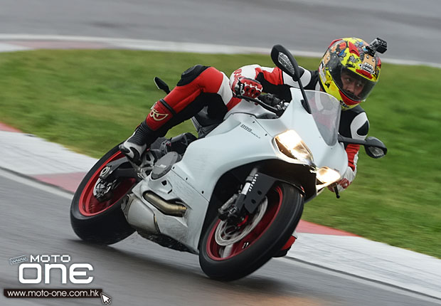 2014 DUCATI 899 Panigale test moto-one.com.hk