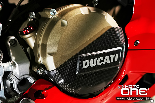 2014 DUCATI 899 Panigale test moto-one.com.hk