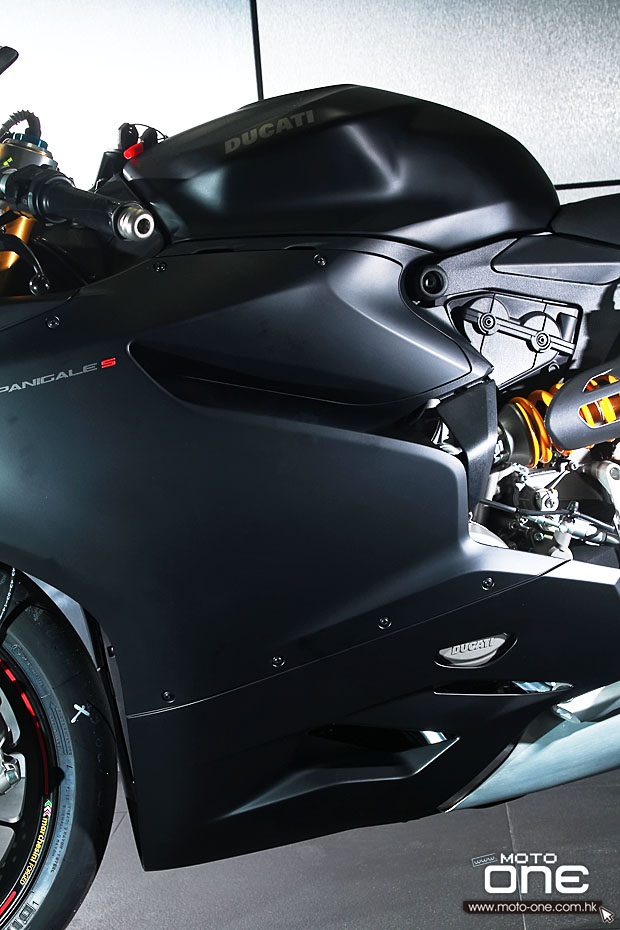 2014 Ducati 1199 Panigale S Matte Black