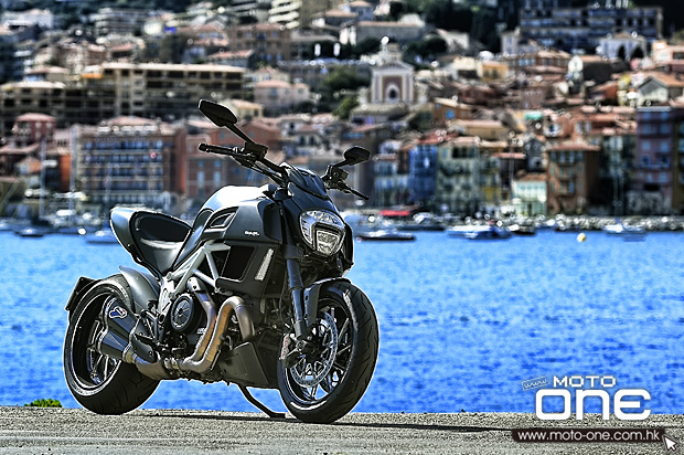 2014 Ducati DIAVEL international press test