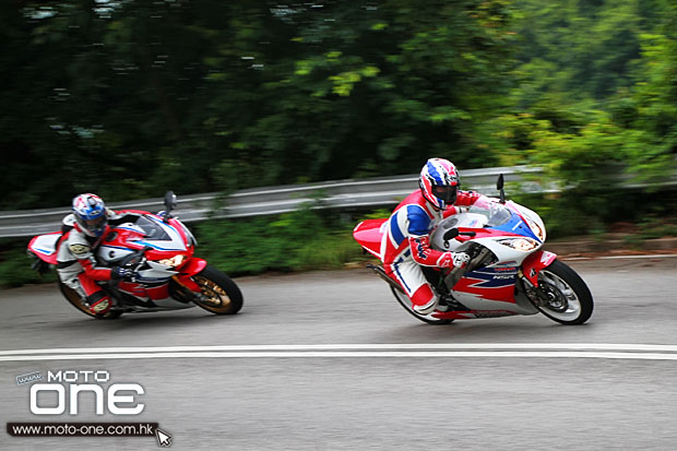 2014 HONDA CBR1000RR SP _& 1995 HONDA NSR250R SP