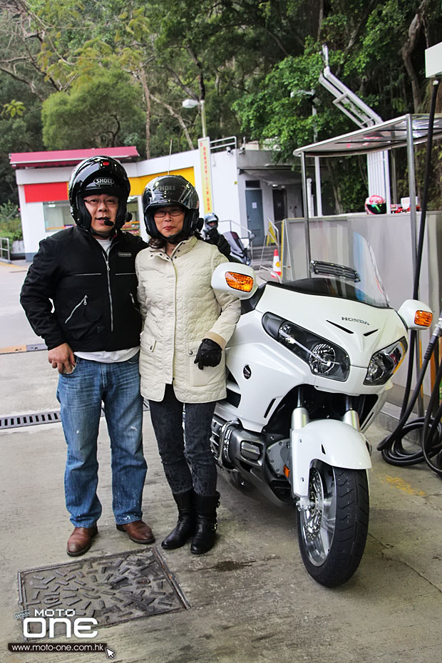 2014 HONDA GOLDWING 1800 F6B riding