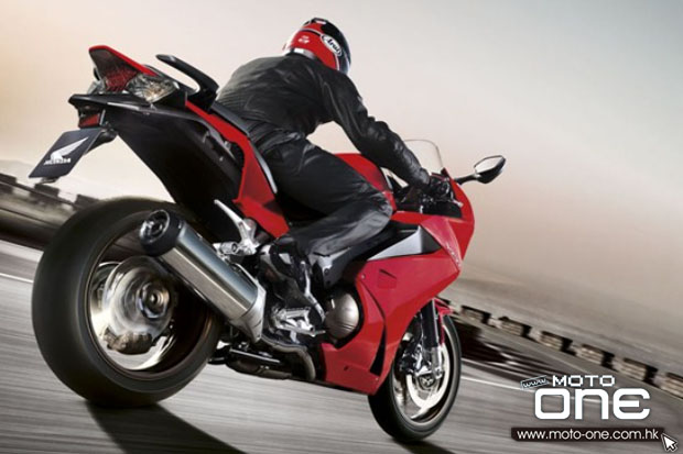 再一次进化2014hondavfr800f