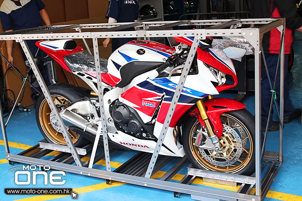 2014 Honda CBR1000RR HRC SP open box