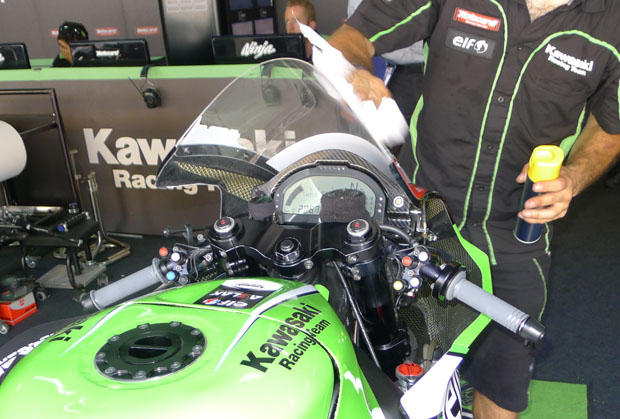 2014 KAWASAKI WSBK Tom Sykes & TITANIC