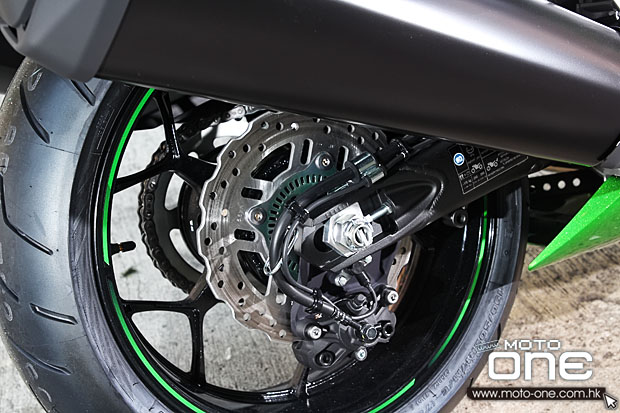 2014 KAWASAKI ZZR1400 OHLINS