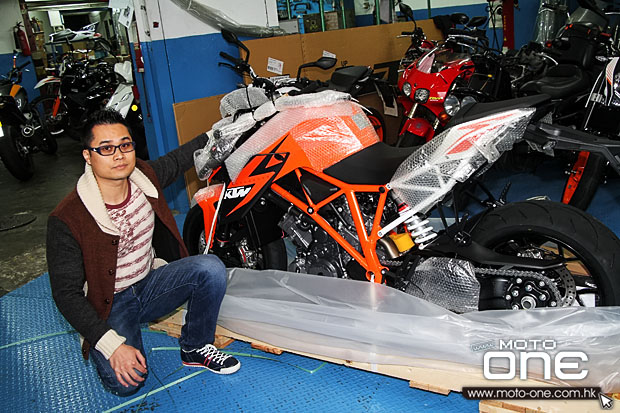 2014 KTM 1290 SUPERDUKE R