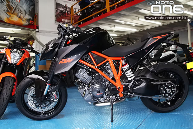 2014 KTM 1290 SUPERDUKE R