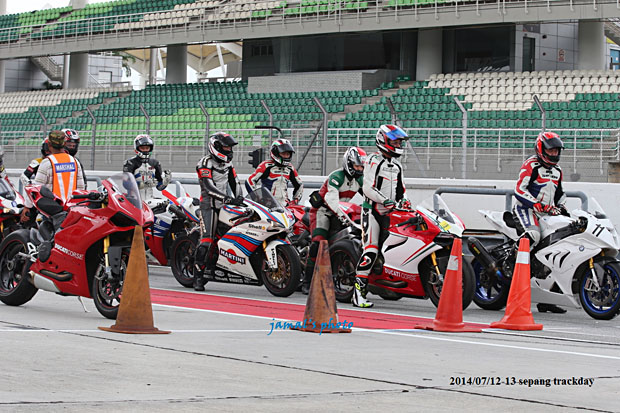 2014 Motard Tech Sepang Track Day