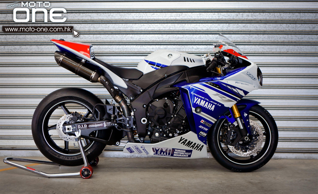 2014 YAMAHA YZF-R1 factory racing team