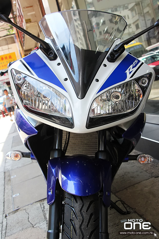 2014 YAMAHA YZF R15 2.0