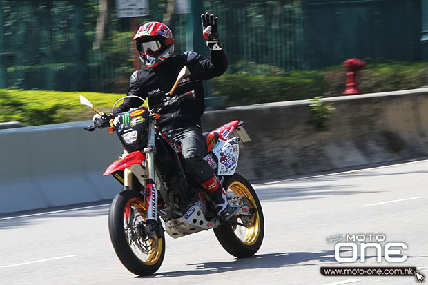 2014 chinese new year riding