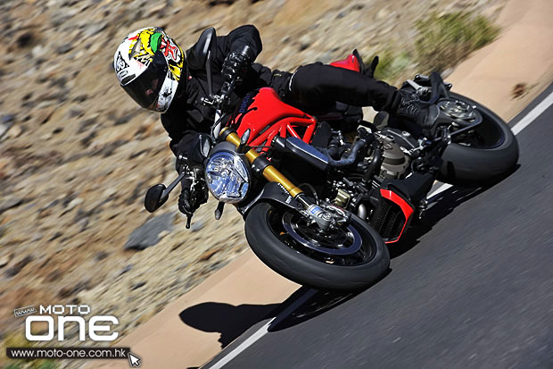 2014 ducati monster 1200s