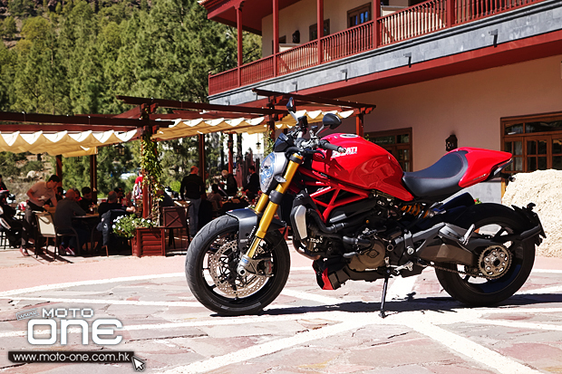 2014 ducati monster 1200s