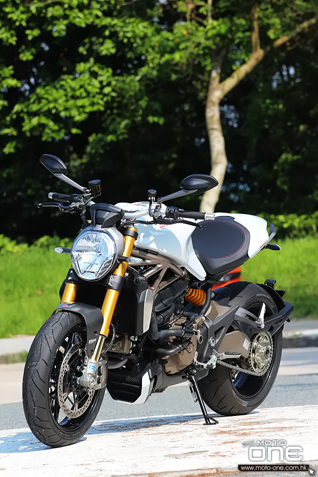 2014 ducati monster 1200s yclee test