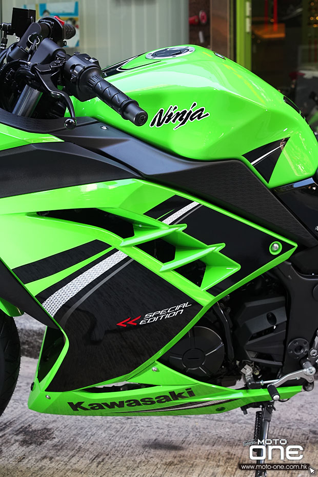 2014_kawasaki_ninja_300_sp