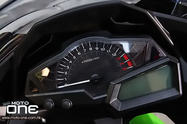 2014_kawasaki_ninja_300_sp