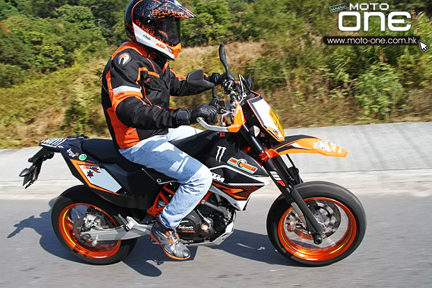 2014 ktm duke 390 abs test day