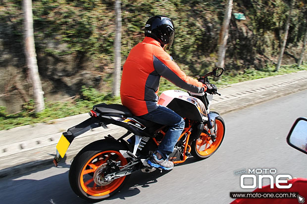 2014 ktm duke 390 abs test day