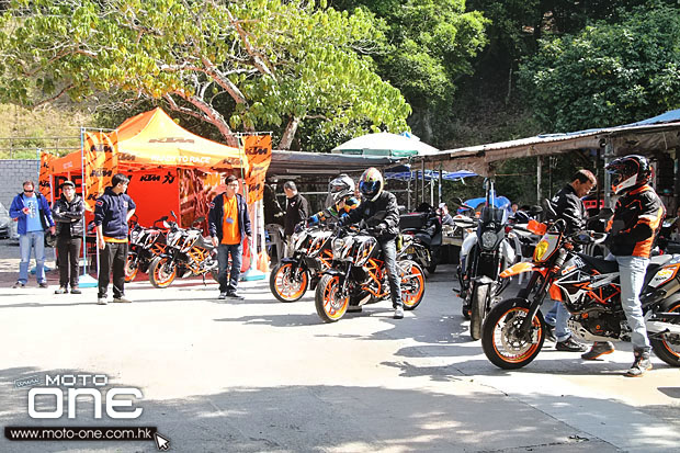 2014 ktm duke 390 abs test day