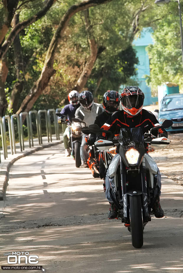 2014 ktm duke 390 abs test day