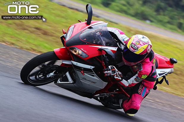 2014 megelli 250r 250s test moto-one.com.hk