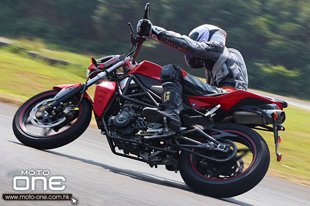 2014 megelli 250r 250s test moto-one.com.hk