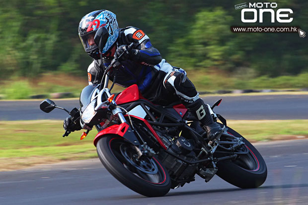 2014 megelli 250r 250s test moto-one.com.hk